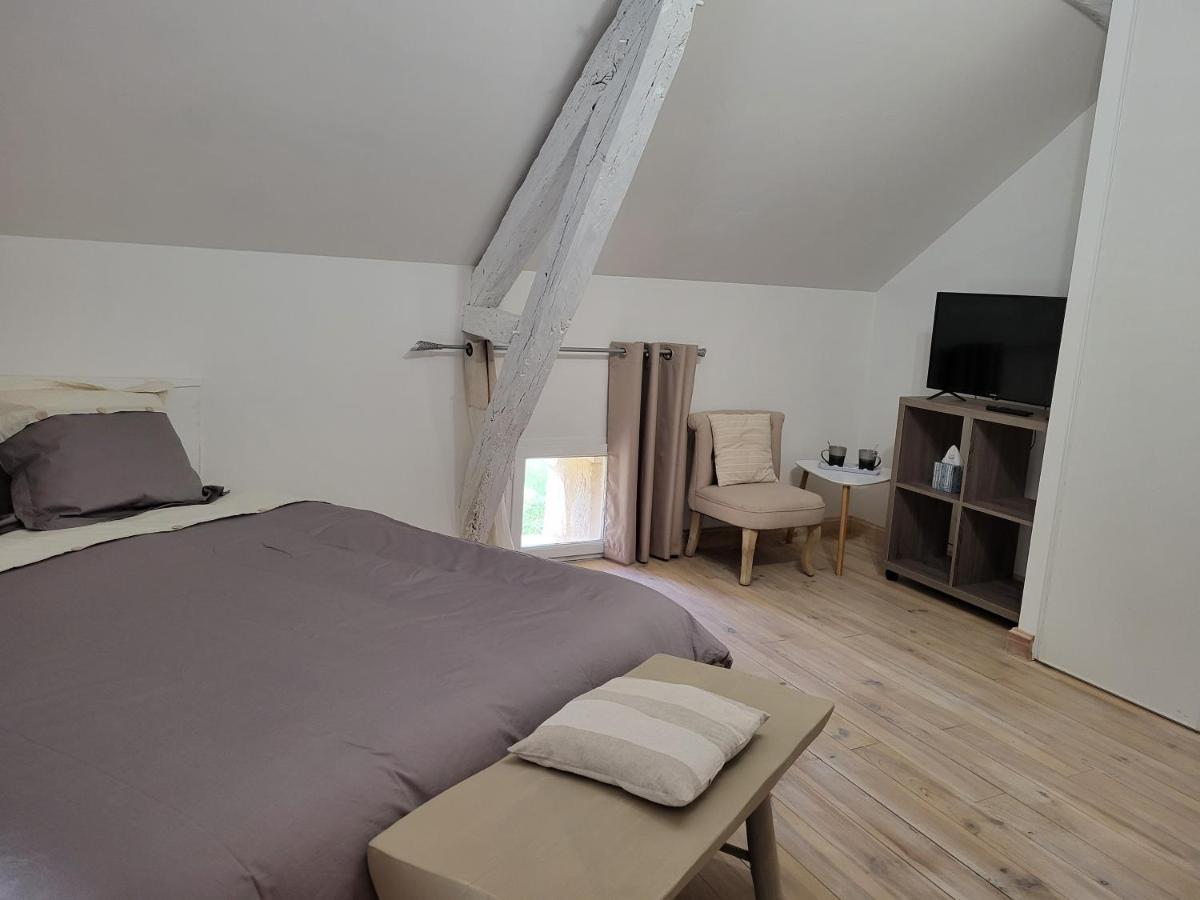Le Clos Des Figuiers - 3 Chambres D'Hotes De Charme Duravel Eksteriør billede